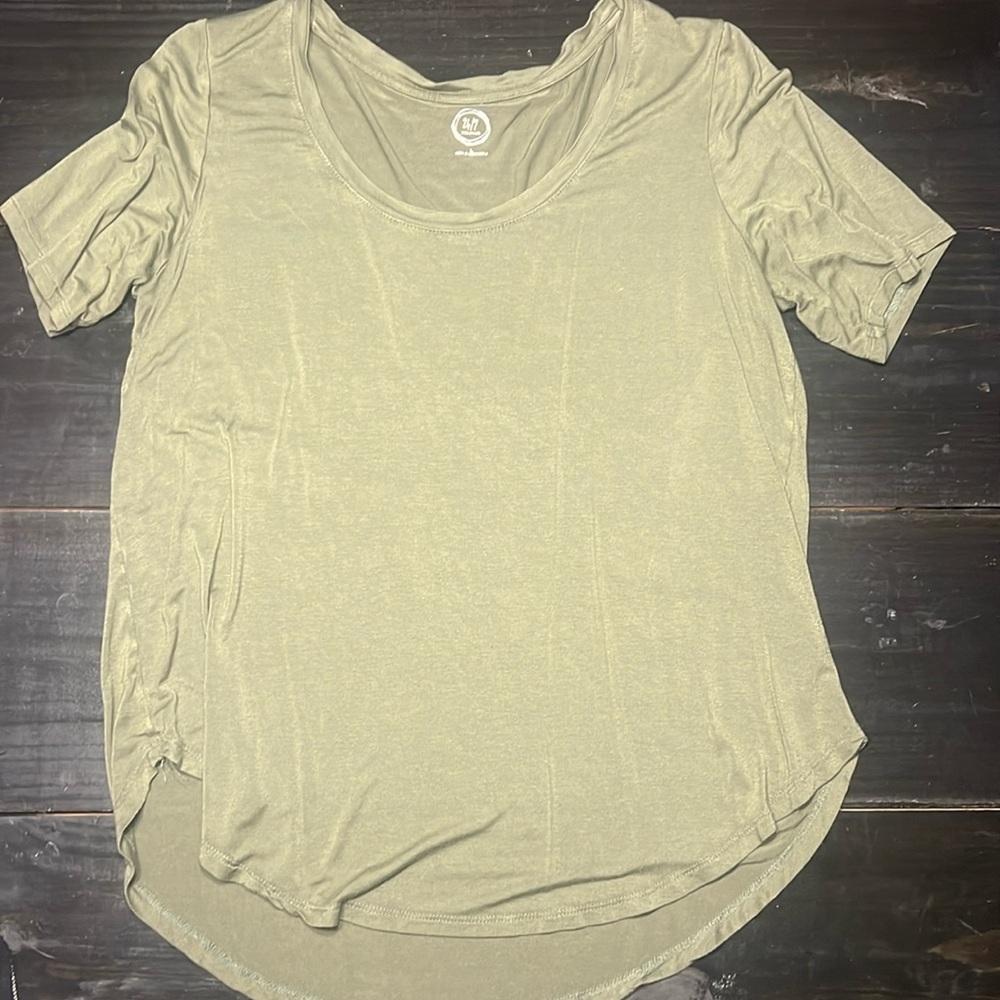 Maurices 24/7 olive green tunic size large